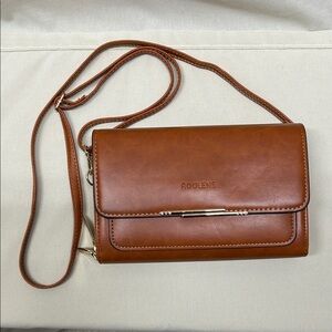 Roulens Tan Crossbody Wallet Purse/Bag